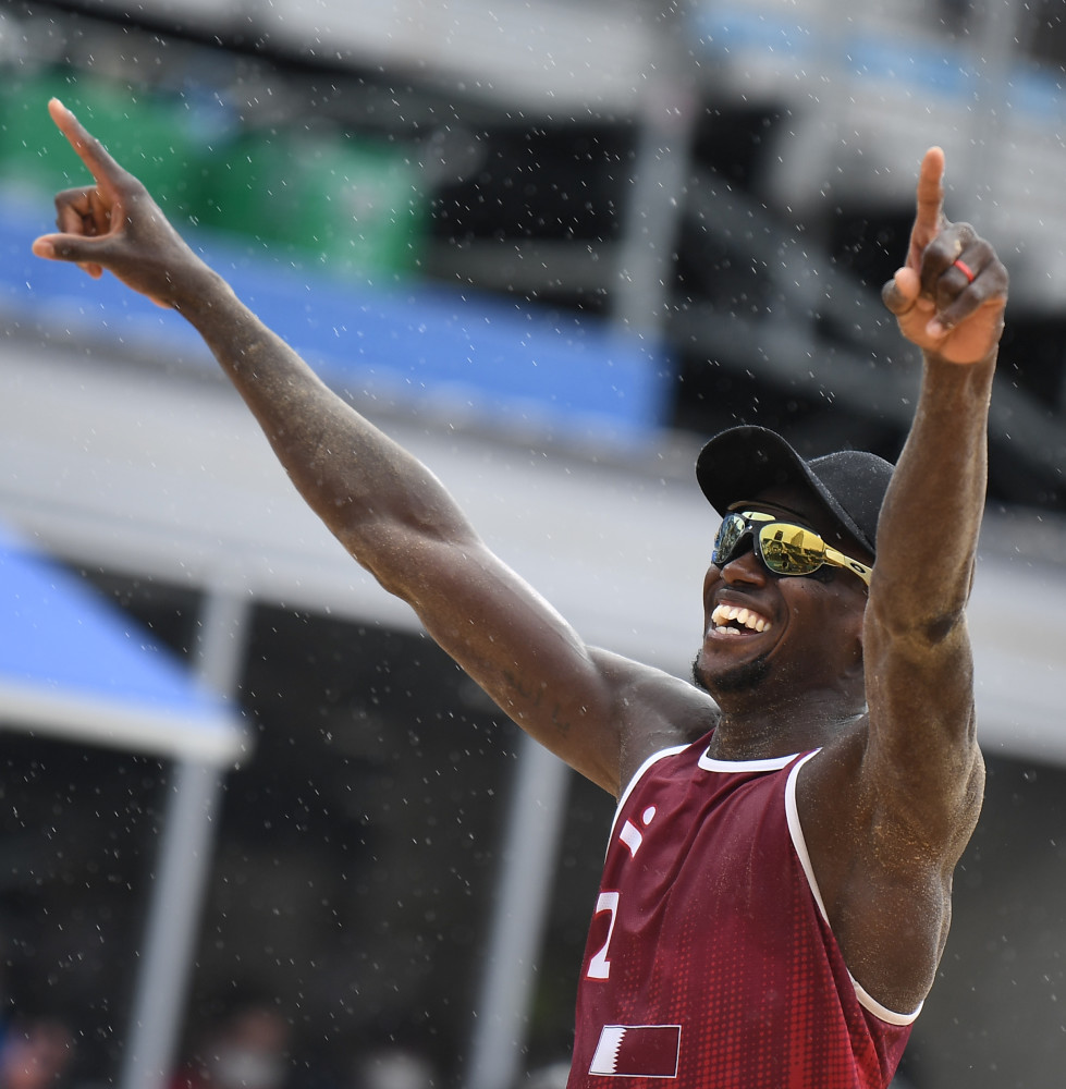 包含拉脱维亚艰苦拼搏,赢得关键胜利的词条 包含拉脱维亚艰苦拼搏,赢得关键胜利的词条