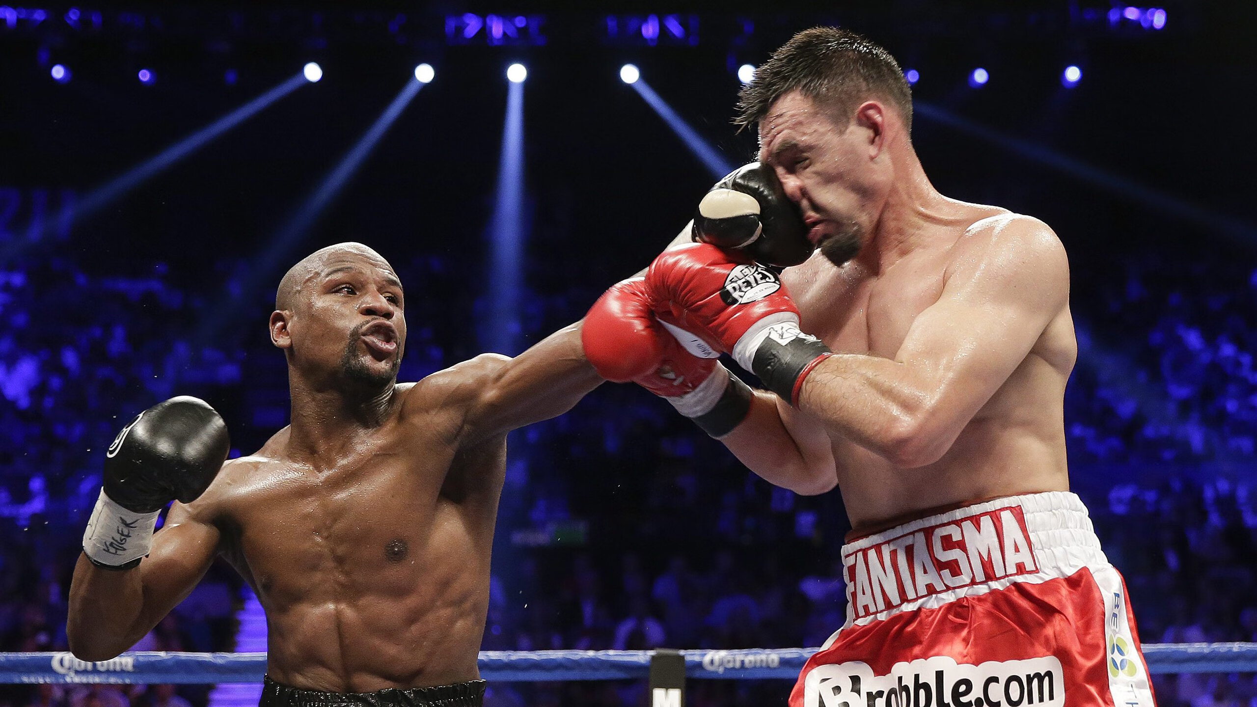 当约基奇遇上东方篮球，湖人对阵上海队背后的实力证明