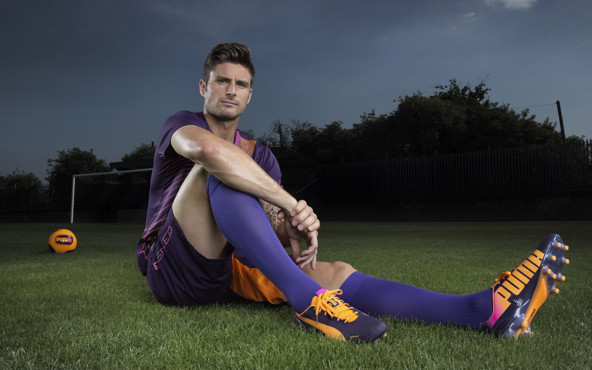 欧冠决赛焦点战,魔术冲垮76人,一场战术与意志的较量