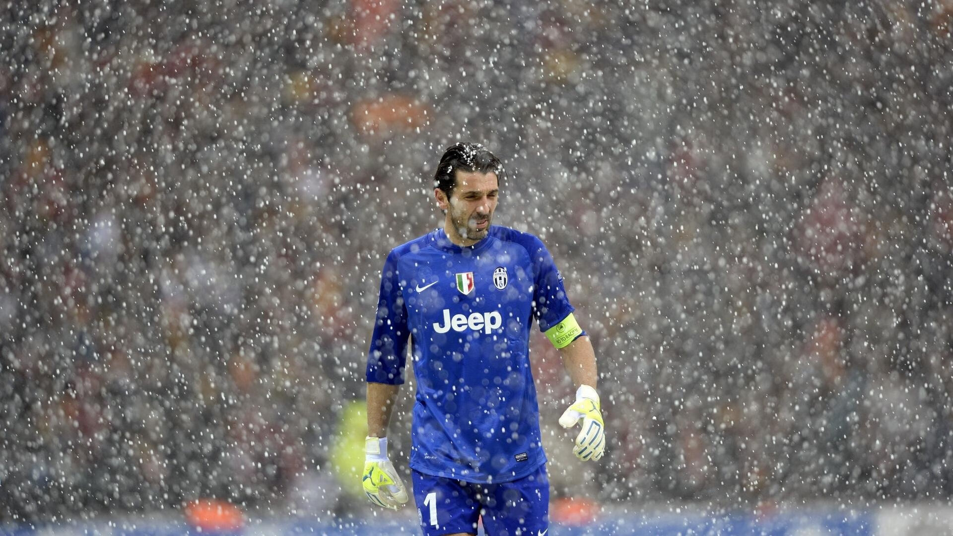 逆流而上,快船翻盘雄鹿,詹姆斯扛起全队