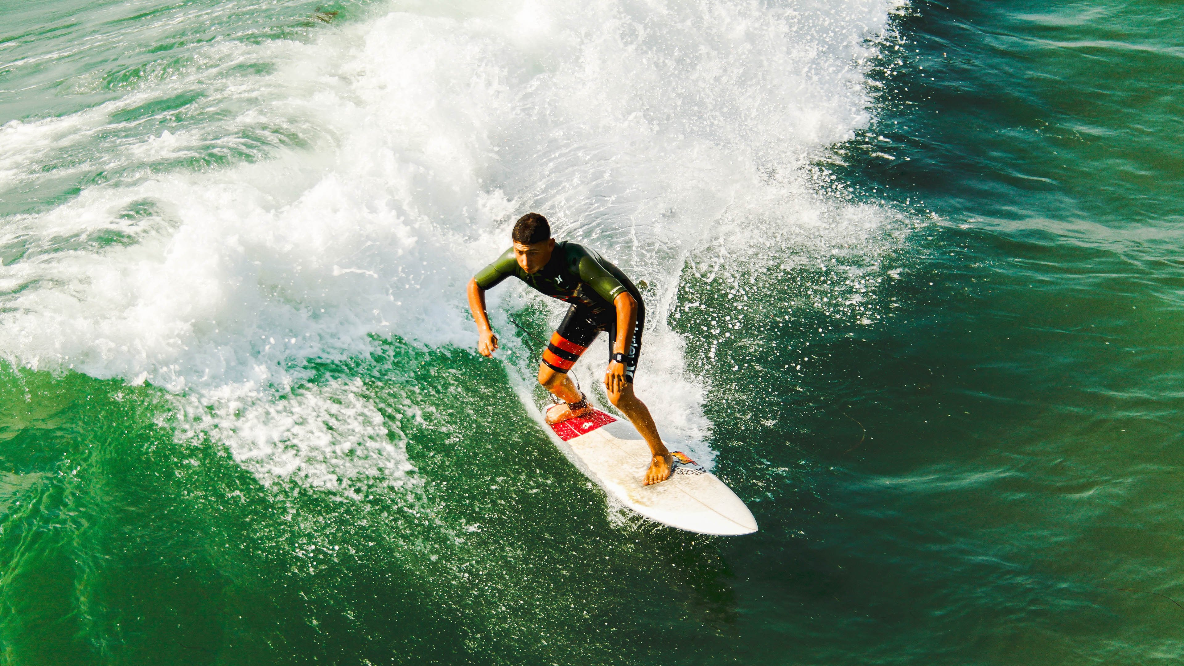 麦科勒姆末节狂飙定乾坤,火箭加时险胜上海点燃赛场
