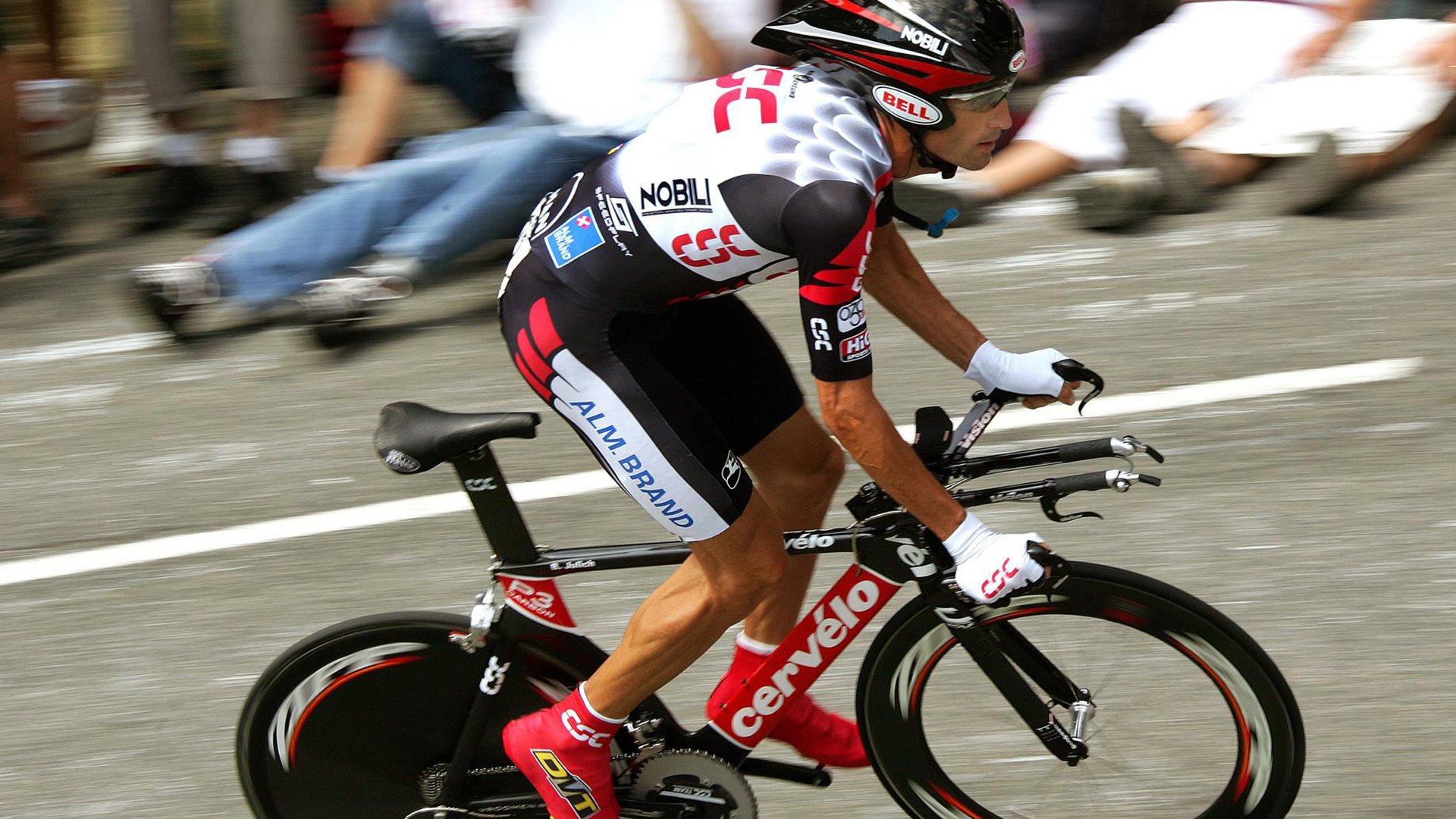 绿茵场上的桑巴风暴,巴西军团横扫里昂,库尔图瓦神勇带队锁定胜局